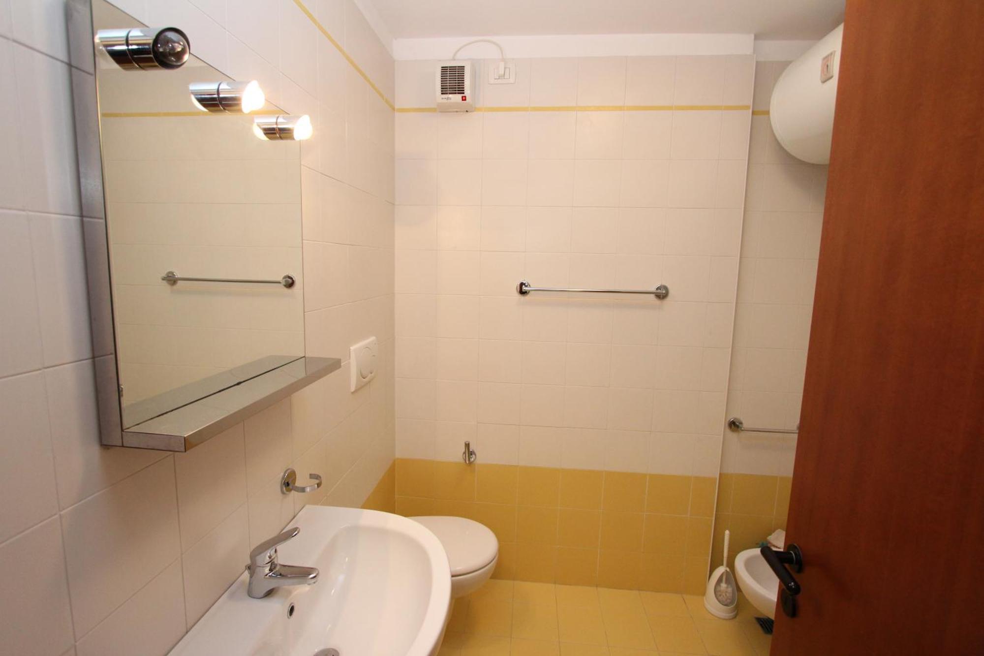 Horizon Apartment Бибионе Екстериор снимка